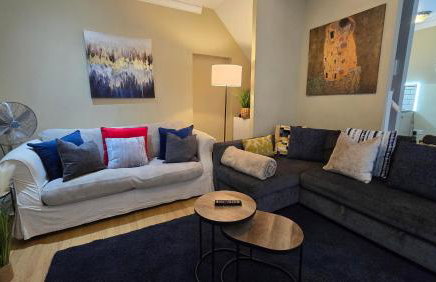 Stylish 2 Bedroom Apartment, Leeds Centre + Free Parking - Foto 2