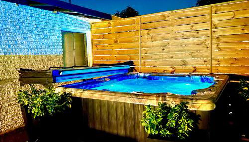 4 Bed sleeps 12 -Sea world-Six Flags-Down Town - Emerald Oasis - Foto 4