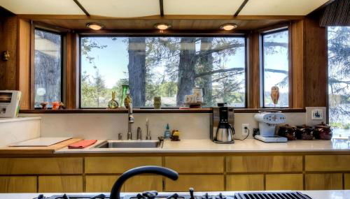 Breathtaking Beach House with Fireplace and Gorgeous Sights in Otis, Oregon - Foto 5