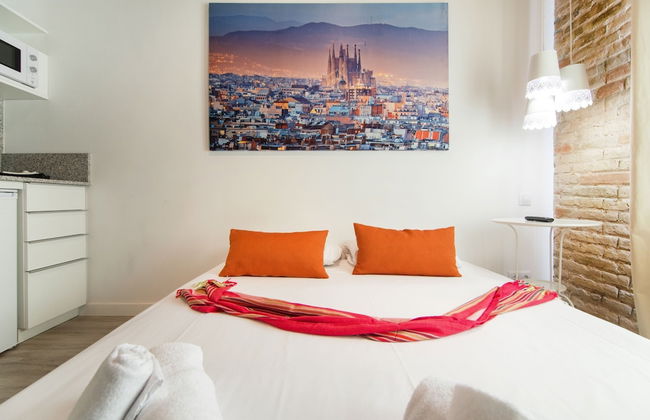 Happy People Sagrada Familia - Foto 21