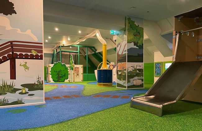 Chalet With Private Jetty - Photo 13