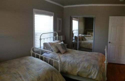 Cowell's Beach Retreat - steps to beach, restaurants, wharf, Boardwalk, shops, fast wifi, surf-in surf-out - Foto 40