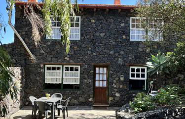 Adelfas Alta - Comfy Rural House, El Hierro - Foto 1