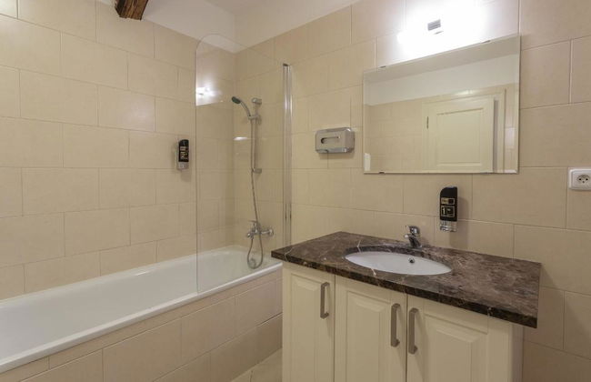 Golden Three Crowns - Foto 47