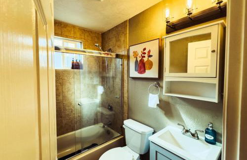 2139 SanMateo 3B AC Home Parking WIFI fully Fenced Yard - Foto 27