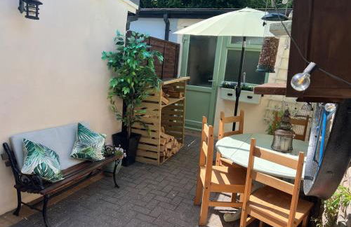 Historic 1600’s The Grocer’s Cottage - Foto 12