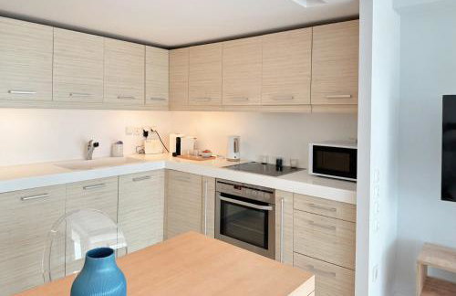 Dream View Vouliagmeni - Photo 11