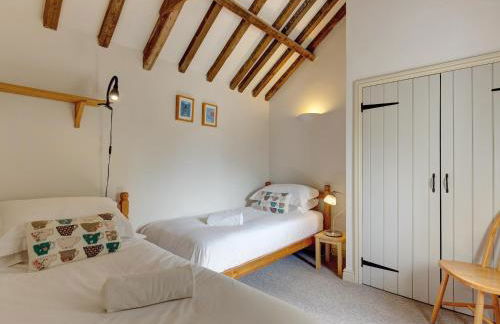 The Bolt Hole - Photo 9