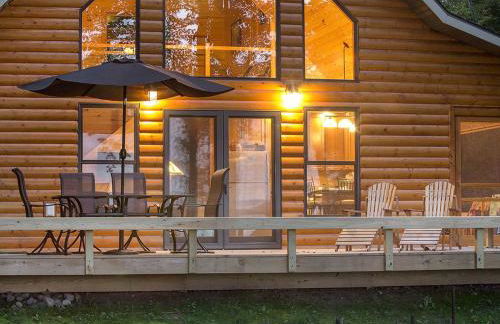 Classic American Getaway in a Lakeside Cabin near Detroit Lakes and Itasca State Park, Minnesota - Foto 32