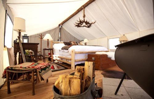 Stylish Camping Tents Set on an Organic Farm in Hudson Valley, New York State - Foto 2