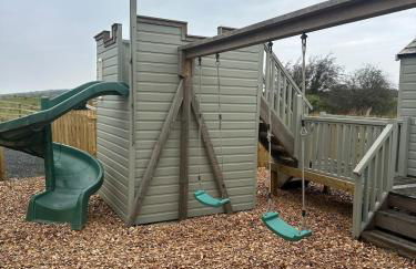 Firth View 2 - Country Escape with Sea Views of Arran! - Foto 13