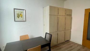 Altbauwohnung mit 2 Balkonen - Foto 5