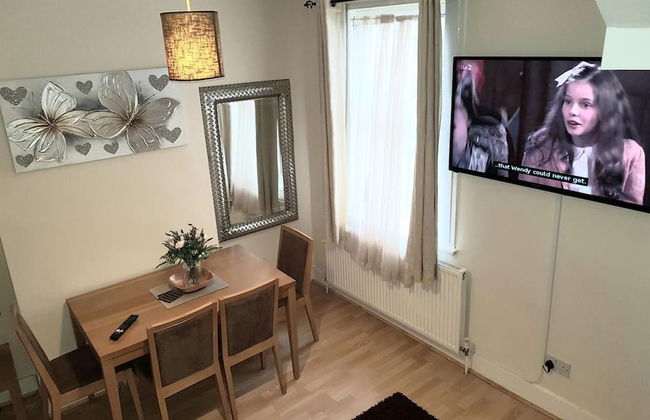 Cedar Villa - Inviting 5-bed House in Chatham- - Foto 1