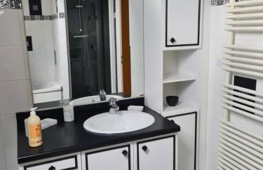 Opal'In proche de la plage et des restaurants - Foto 10