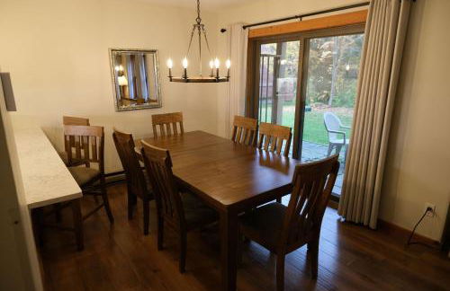 Trail Creek: Walk to lifts, ski home! Closest unit to lifts, ski home trail, sports center - Foto 9