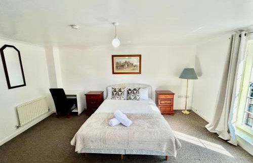 Mannys Apartment - Nice & Cozy 4Bed Flagship Lodge - Photo 7