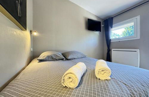 L'Abbaye de l'Epau - Jardin - Rivière - Foto 9