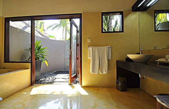 Two Bedrooms Villa With Private Pool, Large Landscape Garden and Kitchen - Foto 9