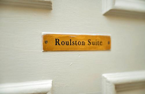 Finest Retreats - Roulston Hall Apt - Photo 4