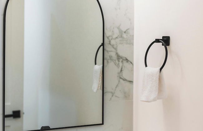 Not Affected by the Fire/spacious Modern Retreat w Luxury Amenities & Style - Foto 32