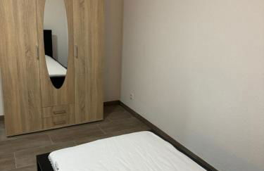 Laras voll ausgestattete Gartenwohnung mit WLAN und TV - Foto 46