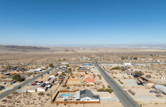 Desert Oasis Cozy Comfort Meets Outdoor Luxury - Foto 80