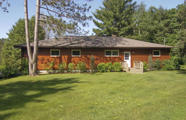 Sandys Beach House - Photo 49