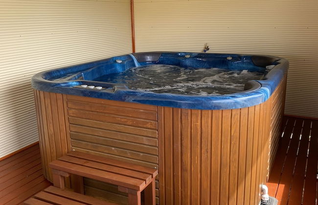 Adults retreat - Photo 3