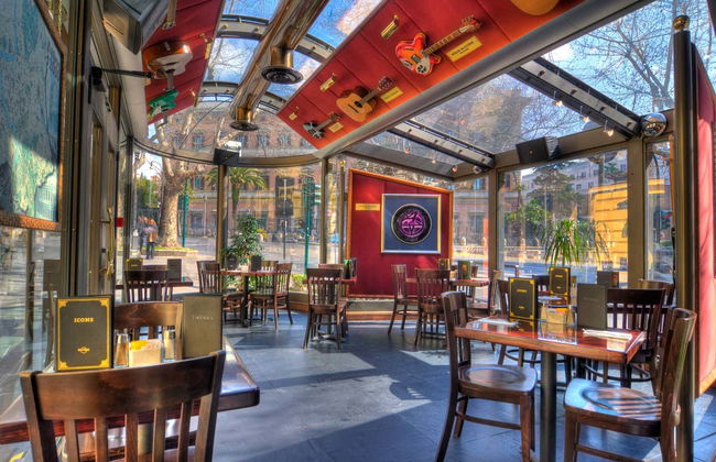 Skip-the-Line Ticket to the Hard Rock Café - Photo 3