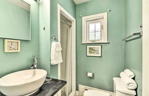 Bayfront Retreat with Game Room and Outdoor Pool! - Foto 11