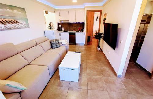 Family Suite with Terrace Garden - Photo 9