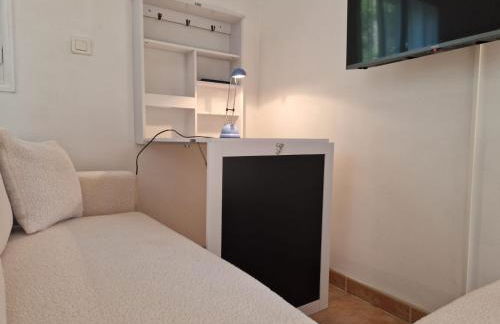 logement entier en pleine nature avec jardin terrasse tennis pétanque piscine - Foto 20