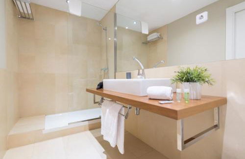 Senator Barcelona Apartments - Photo 32