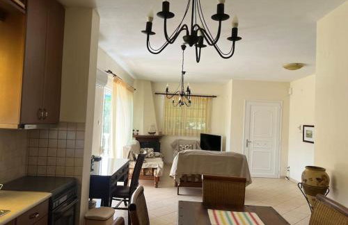 Sea & Sun Retreat - Photo 19