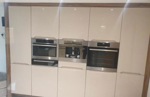 The hawthorns large detached 3 bedroom family home - Photo 26