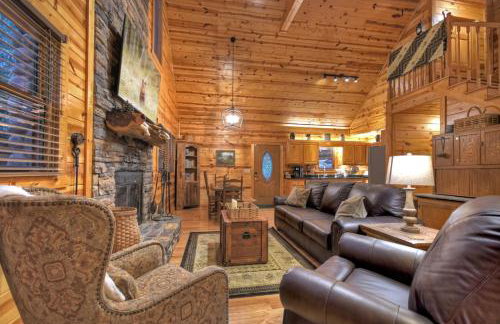 A Little Bit of Heaven Swim in the creek soak in the hot tub and relax in comfort - Foto 8