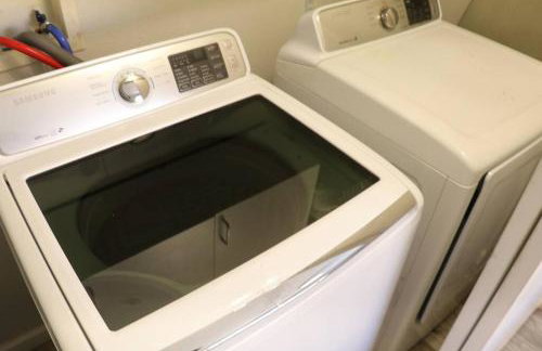 Cowboy Den-Private Hot Tub-Game Room-Pet Friendly-No Pet Fees! - Foto 63