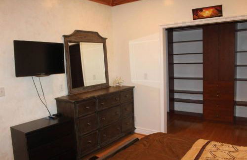 Luxurious 3 BD in Culver City with POOL &HOT SPA - Photo 32
