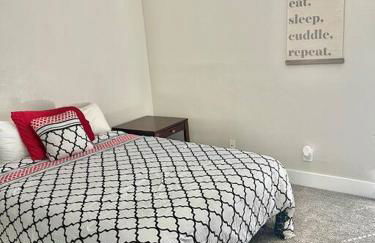 Lovely 2-bedroom condo next to AT&T Stadium - Photo 13