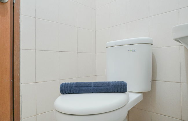 Cozy Living 1Br At Tifolia Apartment - Foto 15