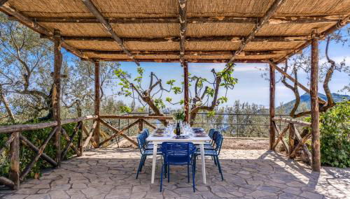 Villa Rusinella Minimalist Retreat with Sea Views by Feeling Italy - Foto 2, Garden