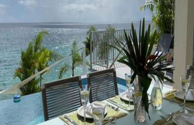 Villa Francoise - 4 Bedroom Beachfront w Pool - Foto 10