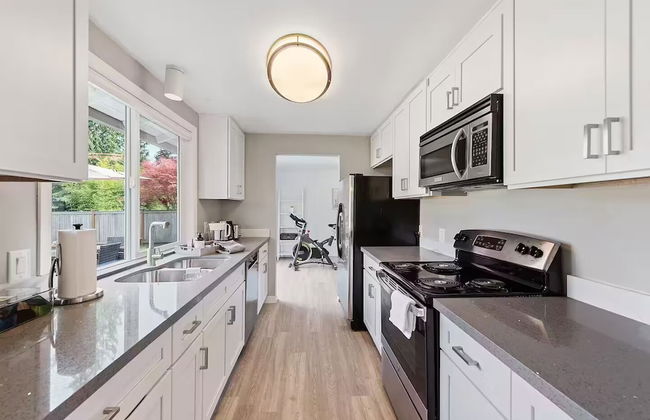 Cozy Bellevue Home for Family/Business Near MS - Foto 8