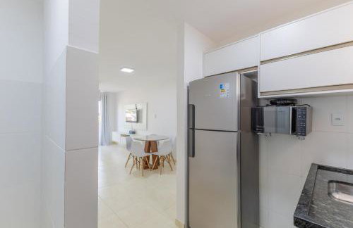 Apt em Condomínio pé na areia - Praia da Perola - Foto 8