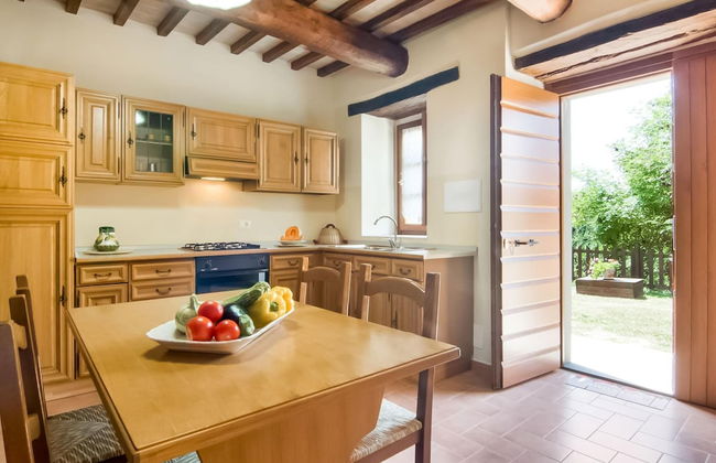 Holiday Home in Citta di Castello With Pool - Photo 10