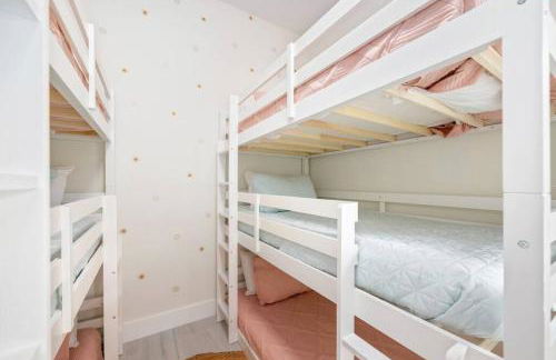 New Build- Mini Golf Course-Heated Saltwater Pool-Game Room - Foto 3