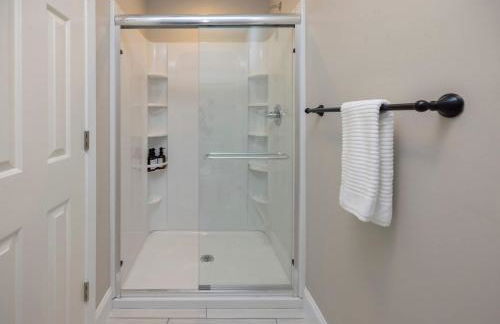 The VIBE House with POOL - Foto 34