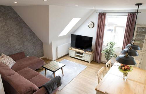 Apartments am Linggplatz - Ruhige Lage in der Fußgängerzone - Self-Check-in - Parkhaus inklusive - Schnelles WLAN - Foto 6