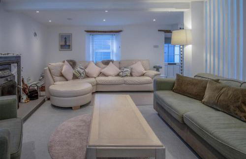 Caleb's Cottage - 4 Bedroom Cottage - Solva - Photo 5