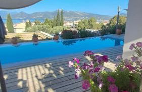 Villa Karma - Foto 1